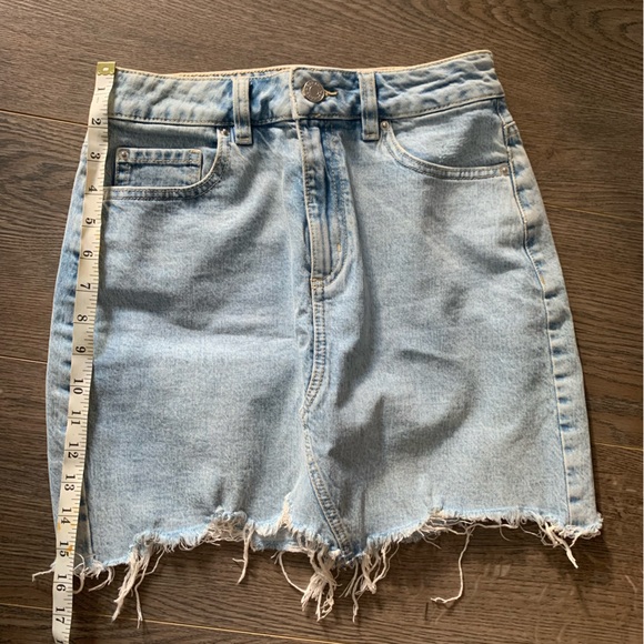 Light blue denim skirt - Picture 9 of 11